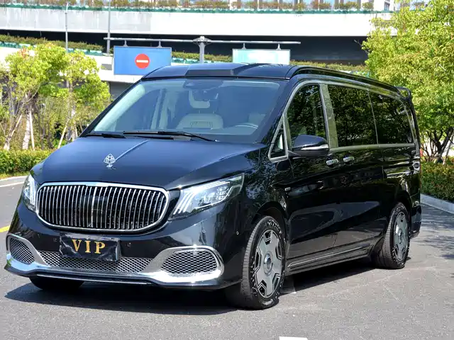 MERCEDES-BENZ V CLASS