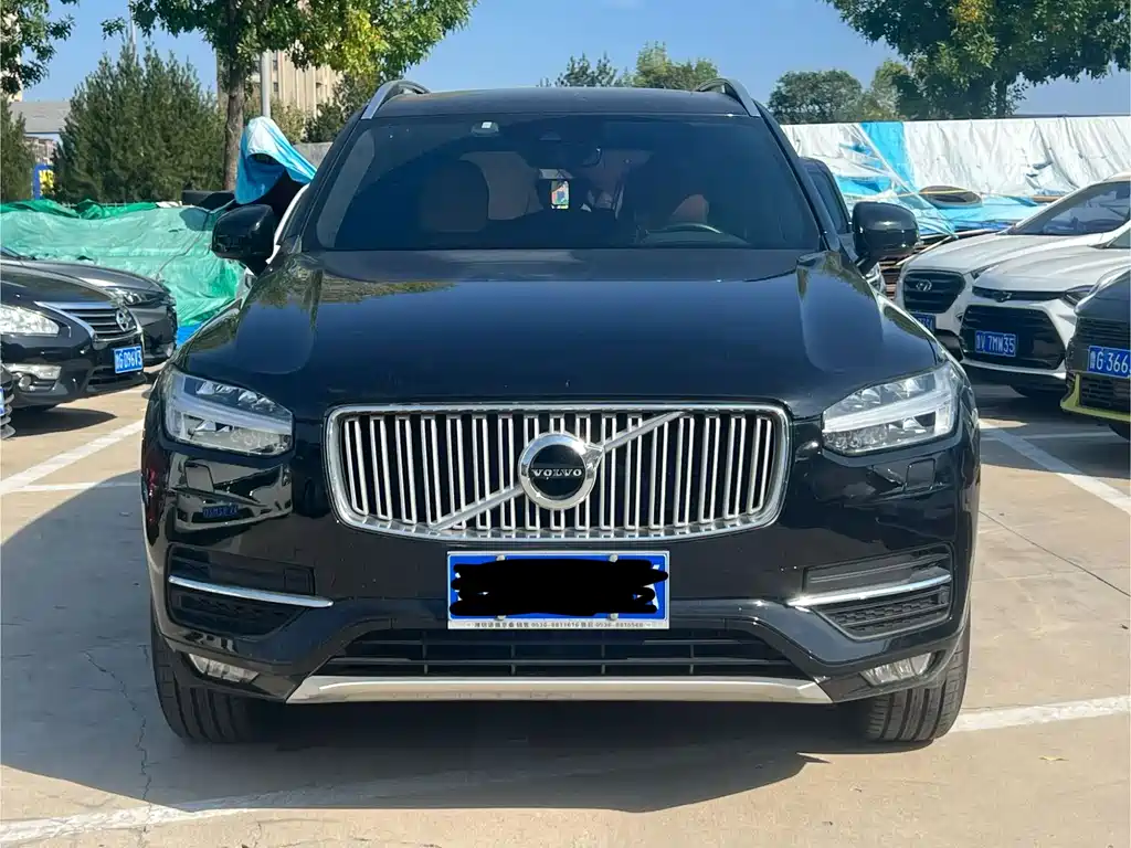 Volvo XC90 — миниатюра 2
