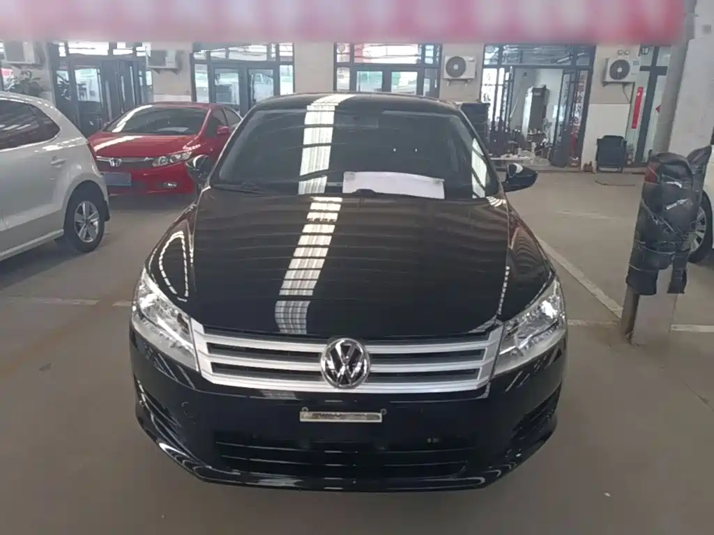 Volkswagen Santana — миниатюра 3