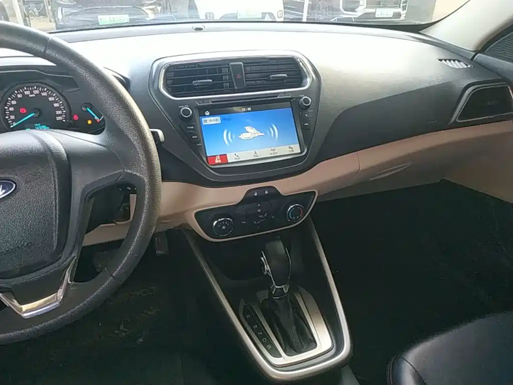 Ford Escort — миниатюра 13