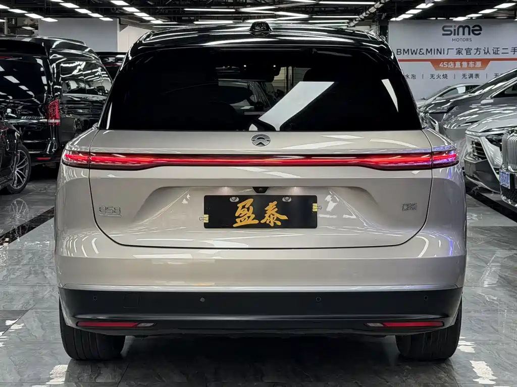 NIO ES8 — миниатюра 7