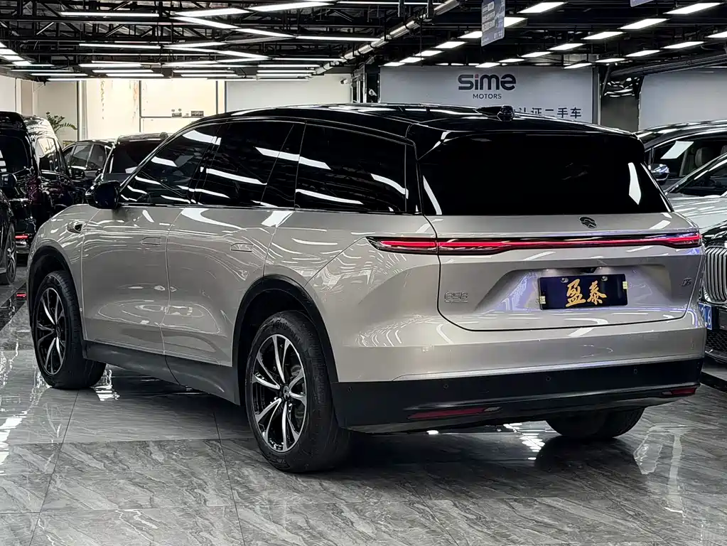 NIO ES8 — миниатюра 5