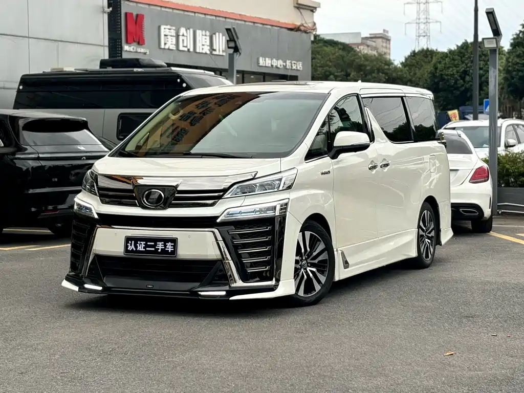Toyota Vellfire 2020