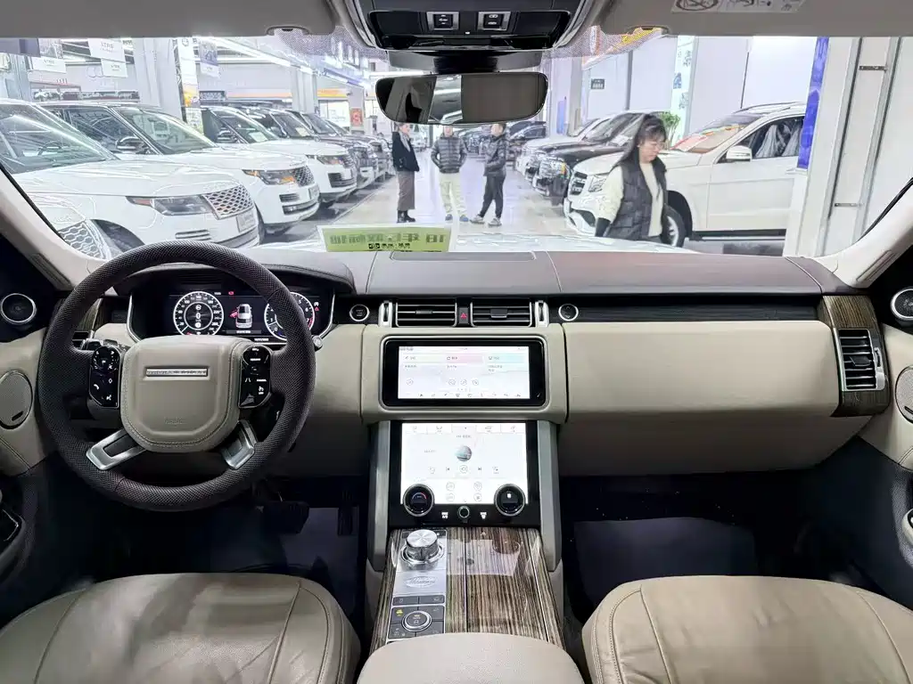 LAND ROVER RANGE ROVER