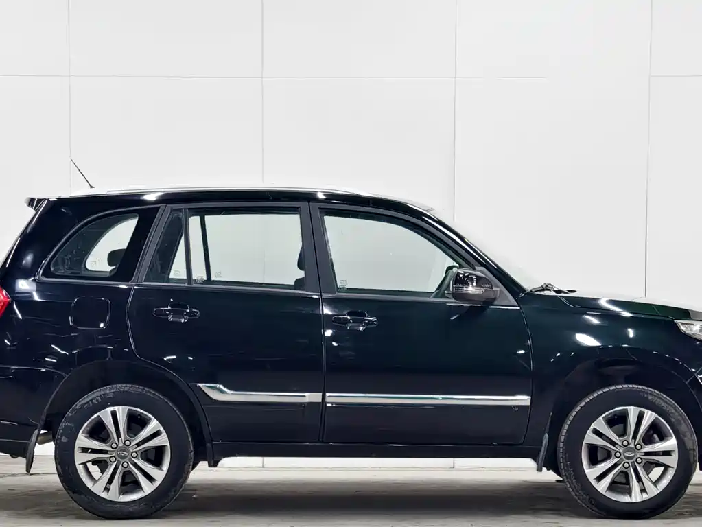Chery Tiggo 3 3 2014 1.6L MT