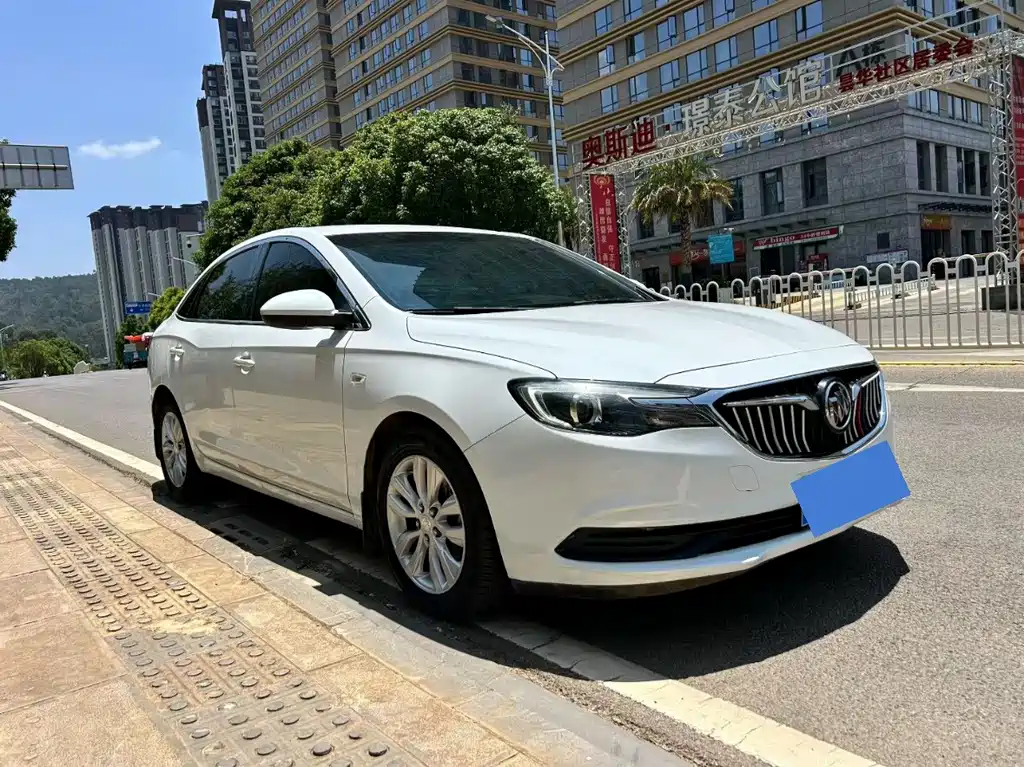 Buick Excelle — миниатюра 3