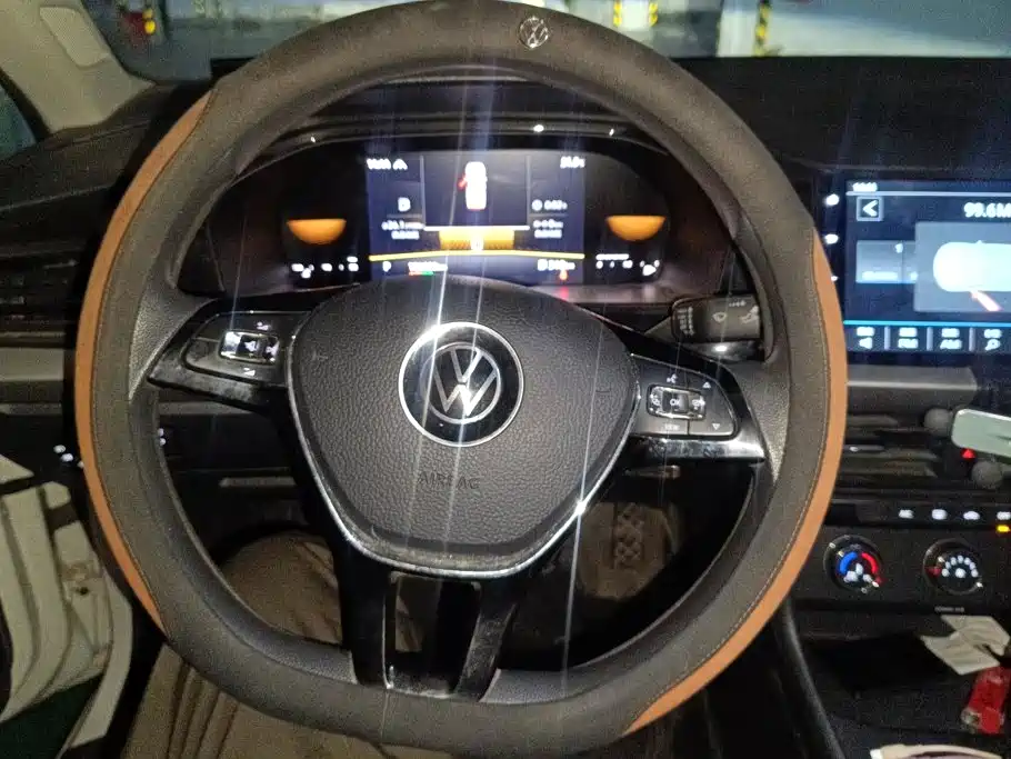 Volkswagen Lavida — миниатюра 15