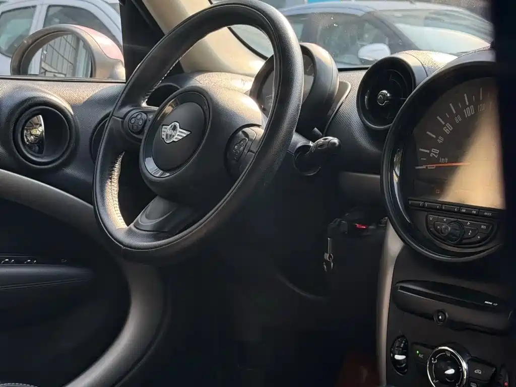 MINI Mini Countryman — миниатюра 12