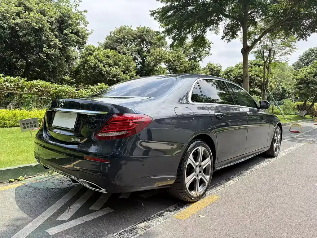 Mercedes-Benz E-Class E 2016 E 300 L Sport Fashion