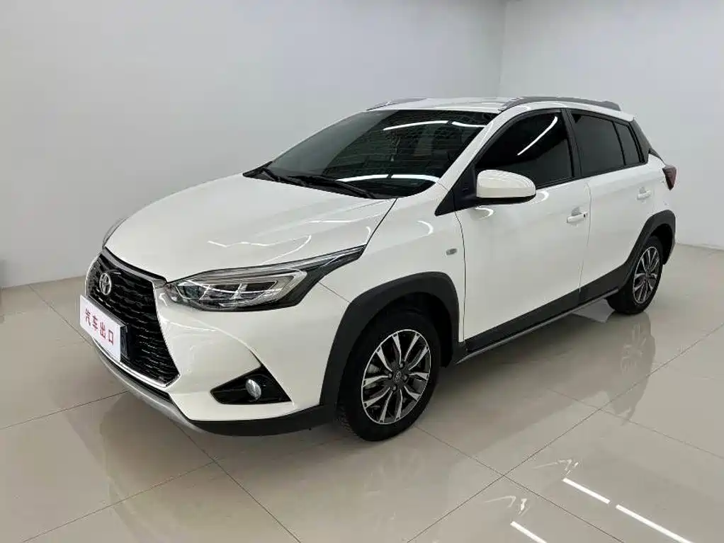 Toyota Yaris L