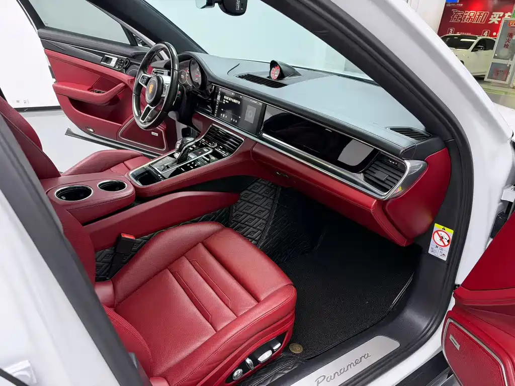 Porsche Panamera — миниатюра 7