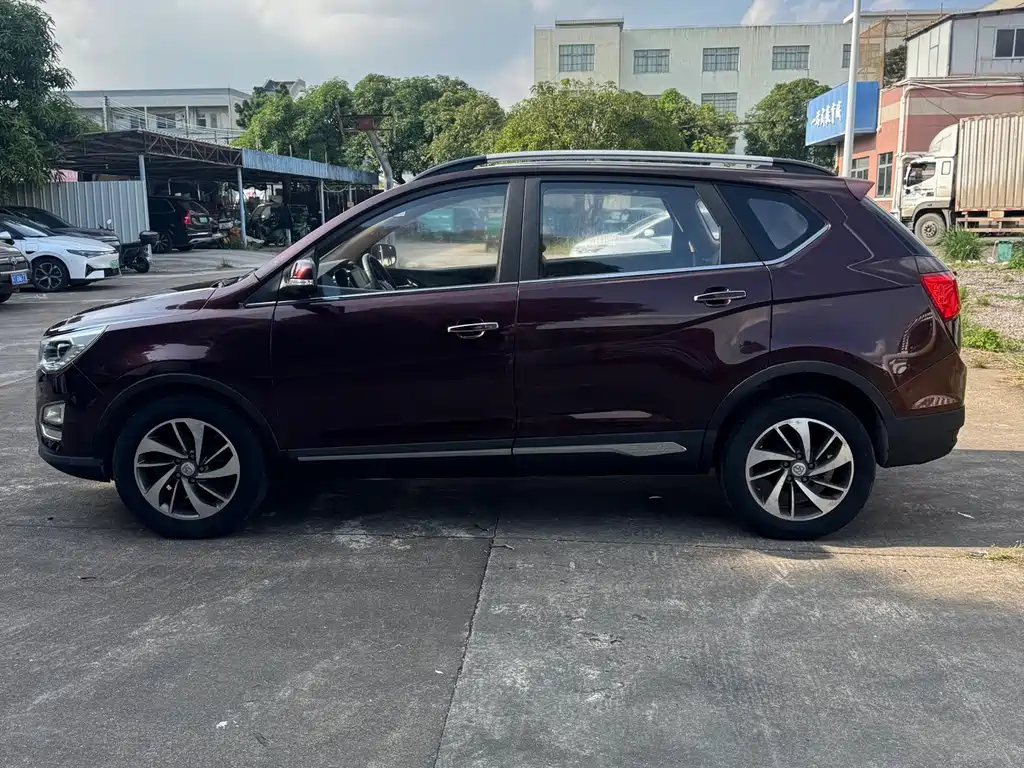 Baojun 560 — миниатюра 6