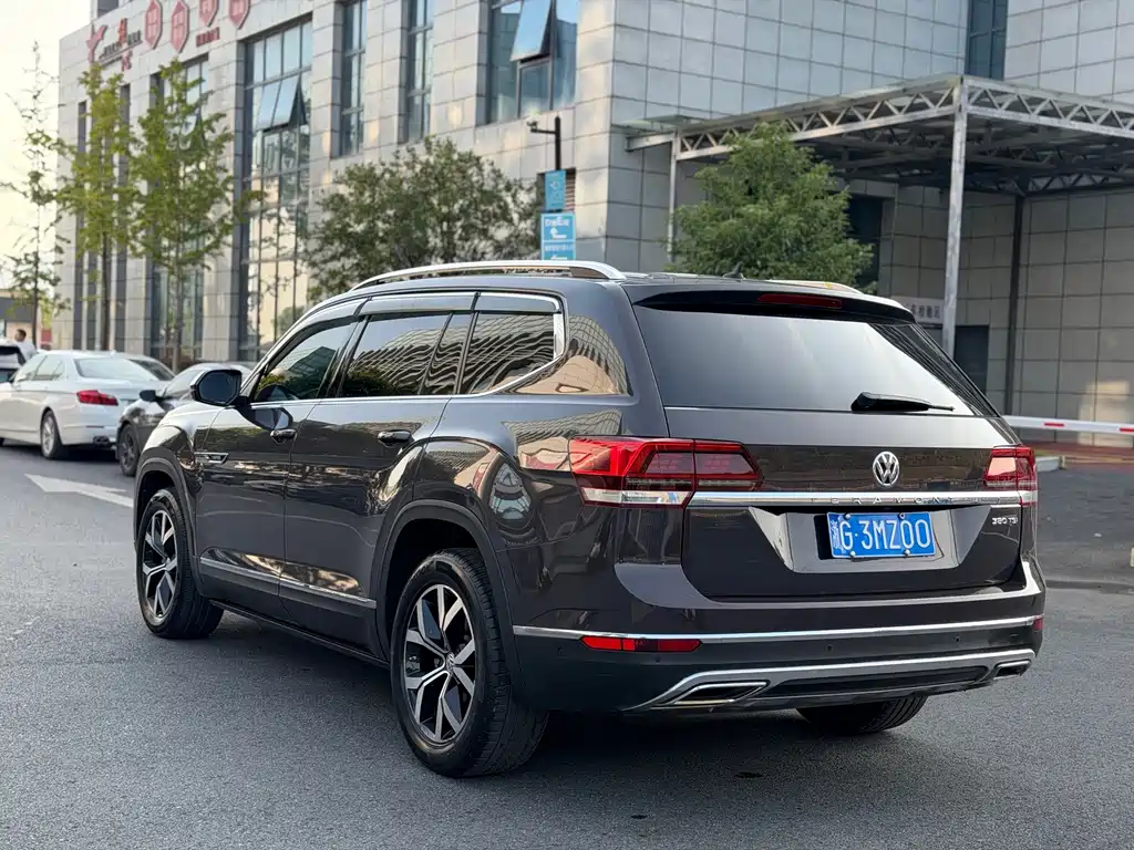 Volkswagen Teramont — миниатюра 13