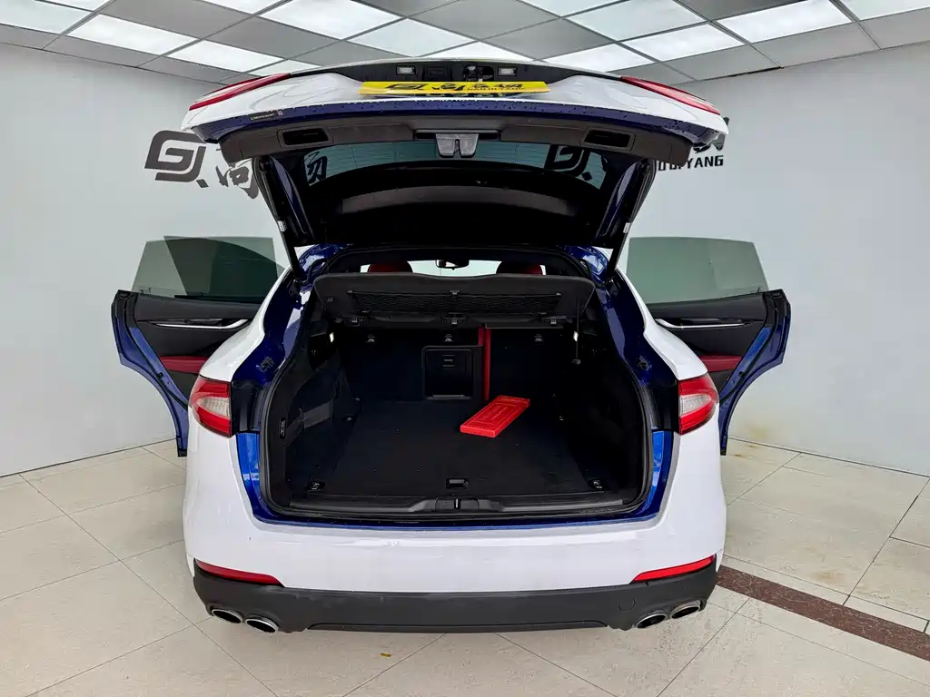 Maserati Levante — миниатюра 19