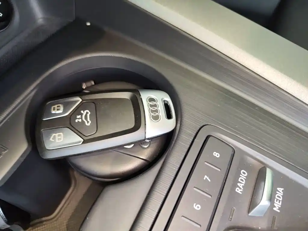 Audi A4L — миниатюра 9