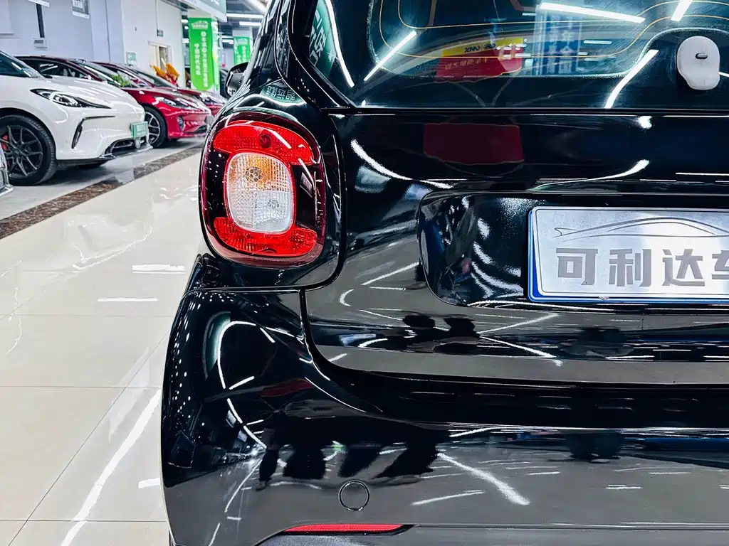 smart Smart Fortwo — миниатюра 13