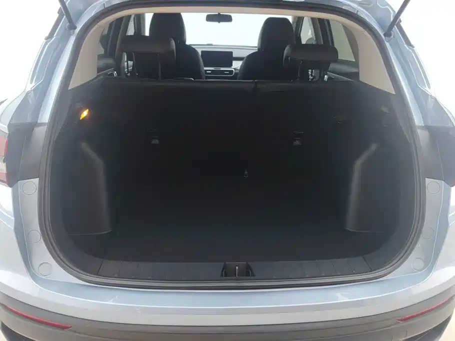 Geely Binyue — миниатюра 4
