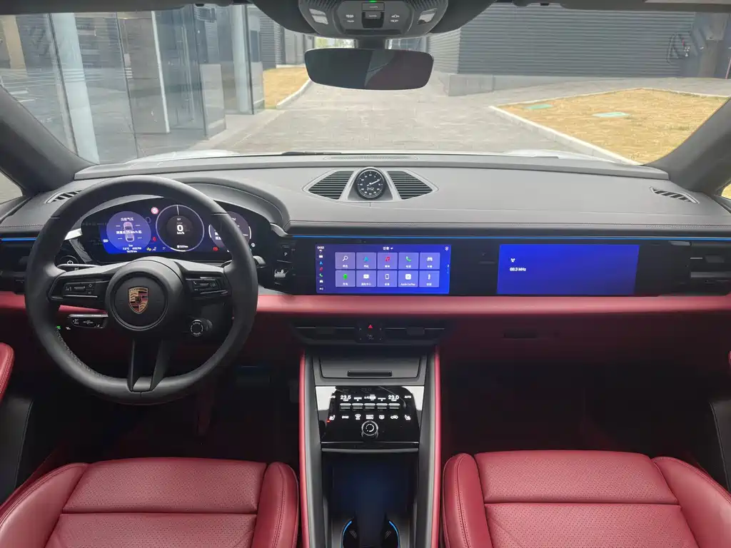 PORSCHE MACAN NEW ENERGY