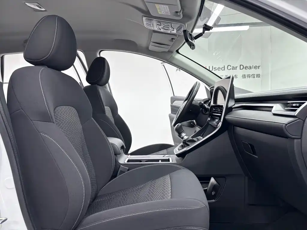 Haval M6 — миниатюра 10