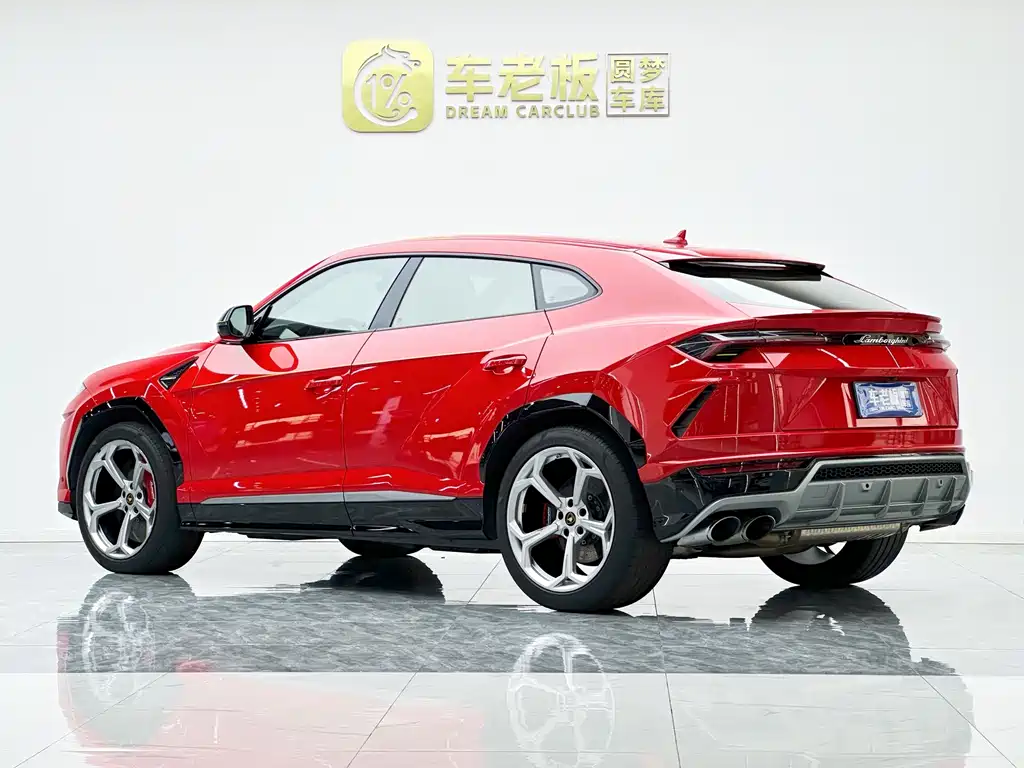 Lamborghini Urus — миниатюра 6