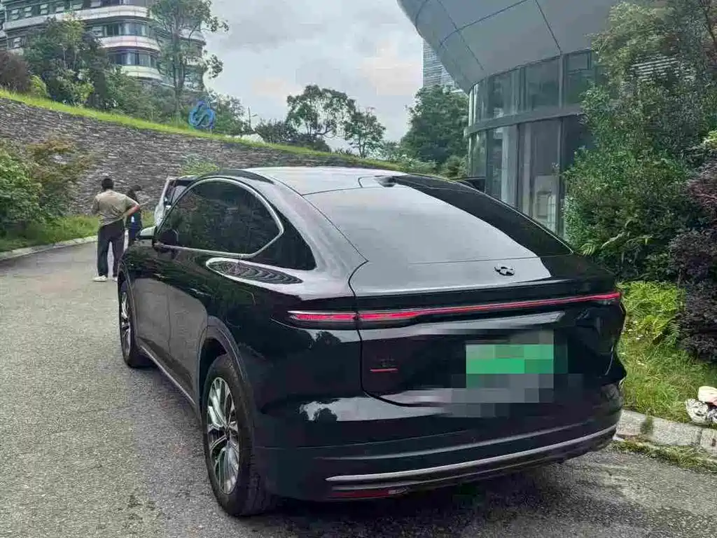 NIO EC6 2024 75kWh