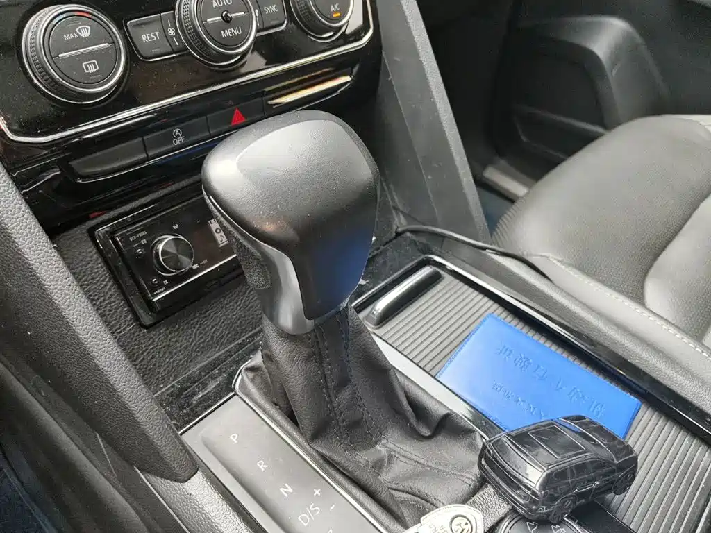 Volkswagen Teramont — миниатюра 15