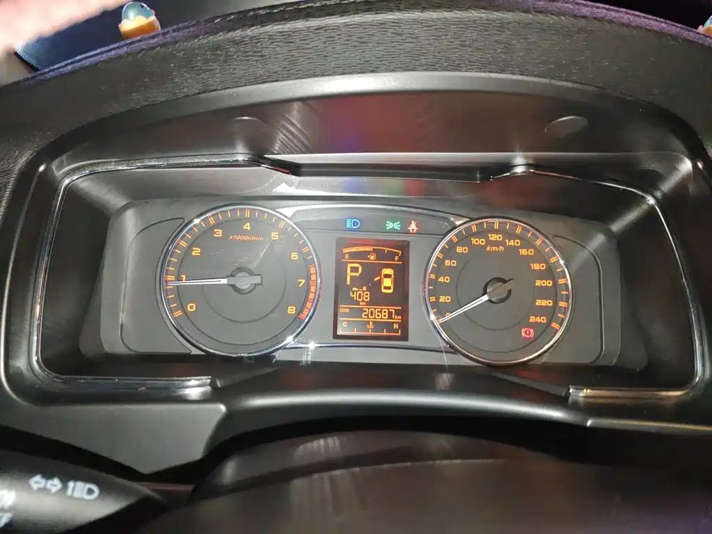 Geely Vision — миниатюра 12