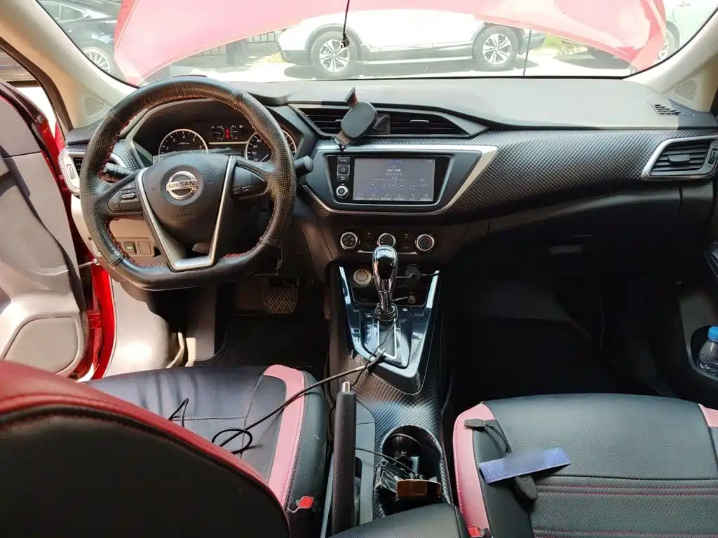 Nissan Bluebird — миниатюра 10
