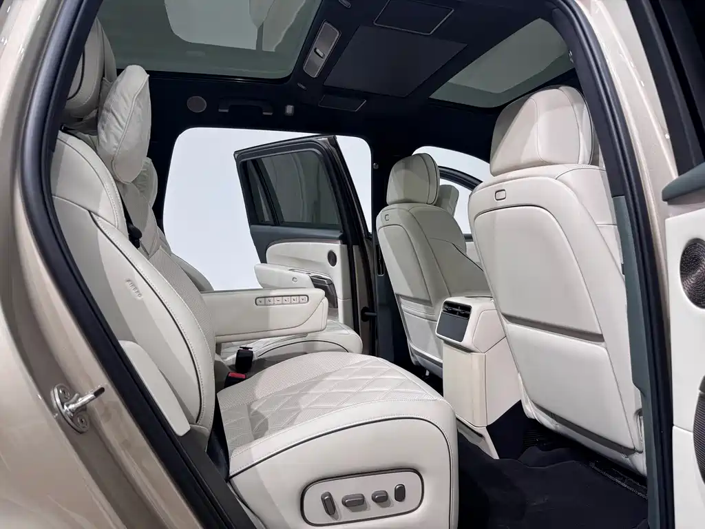Li Auto Li L9 — миниатюра 10