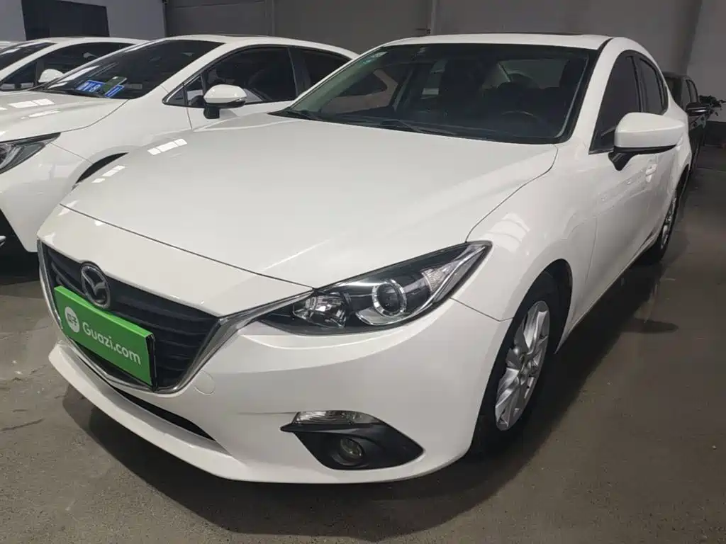 Mazda 3 Axela 2016