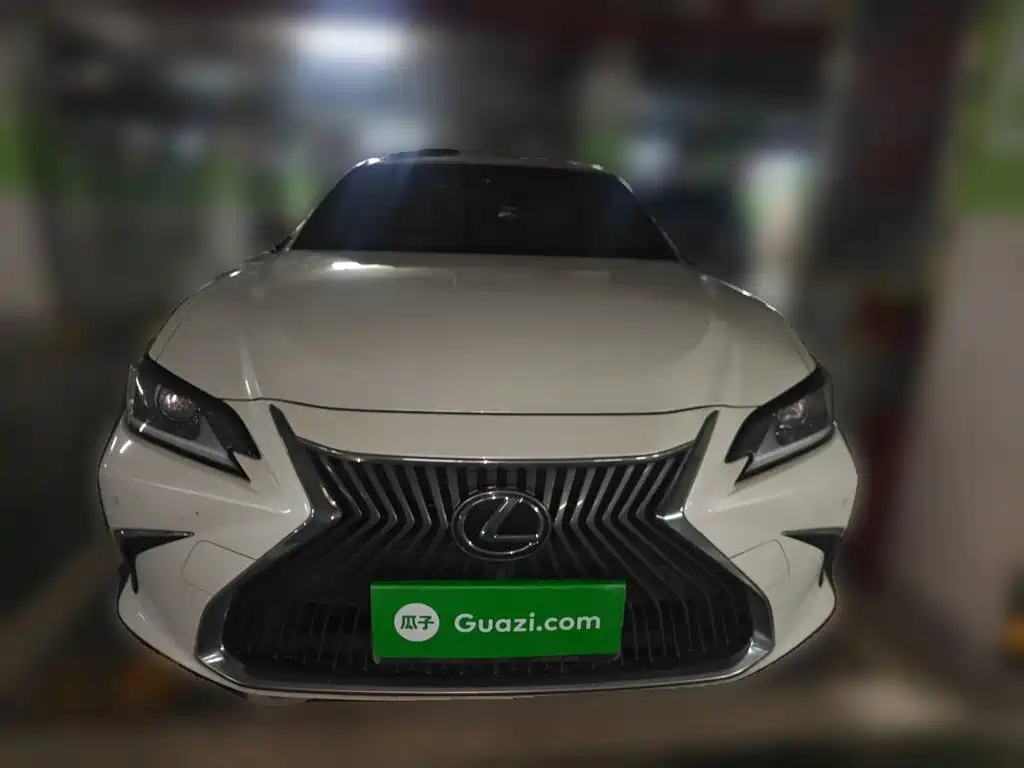 Lexus ES — миниатюра 24