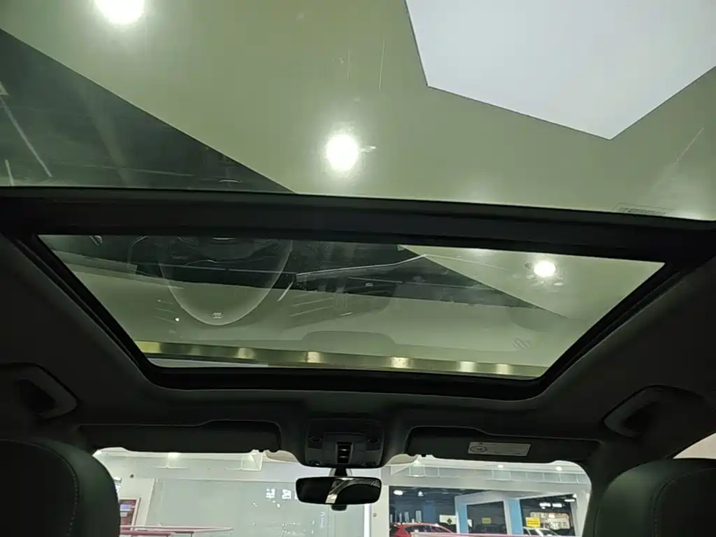 Audi Q3 — миниатюра 18