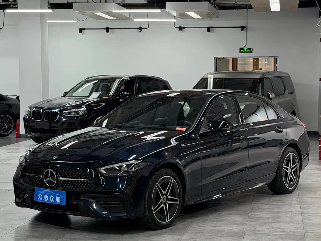 Mercedes-Benz C-Class 2022