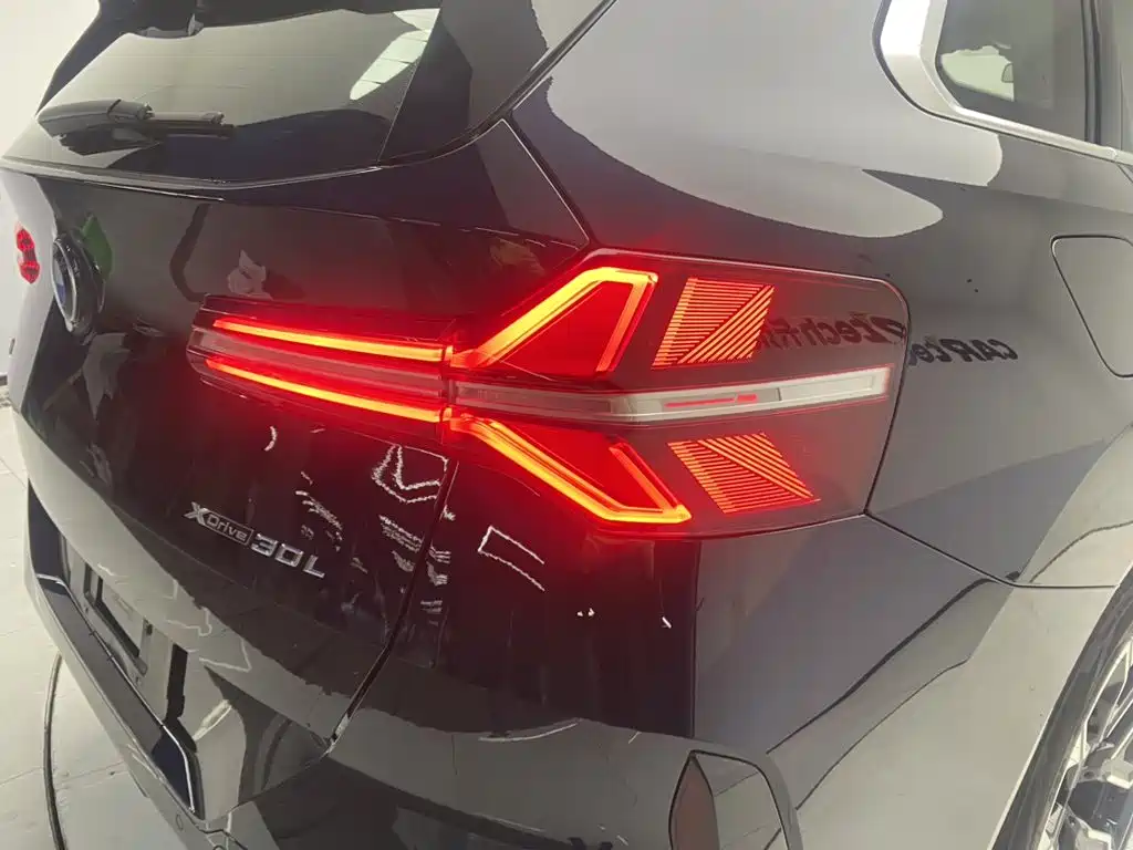 BMW X3 — миниатюра 10
