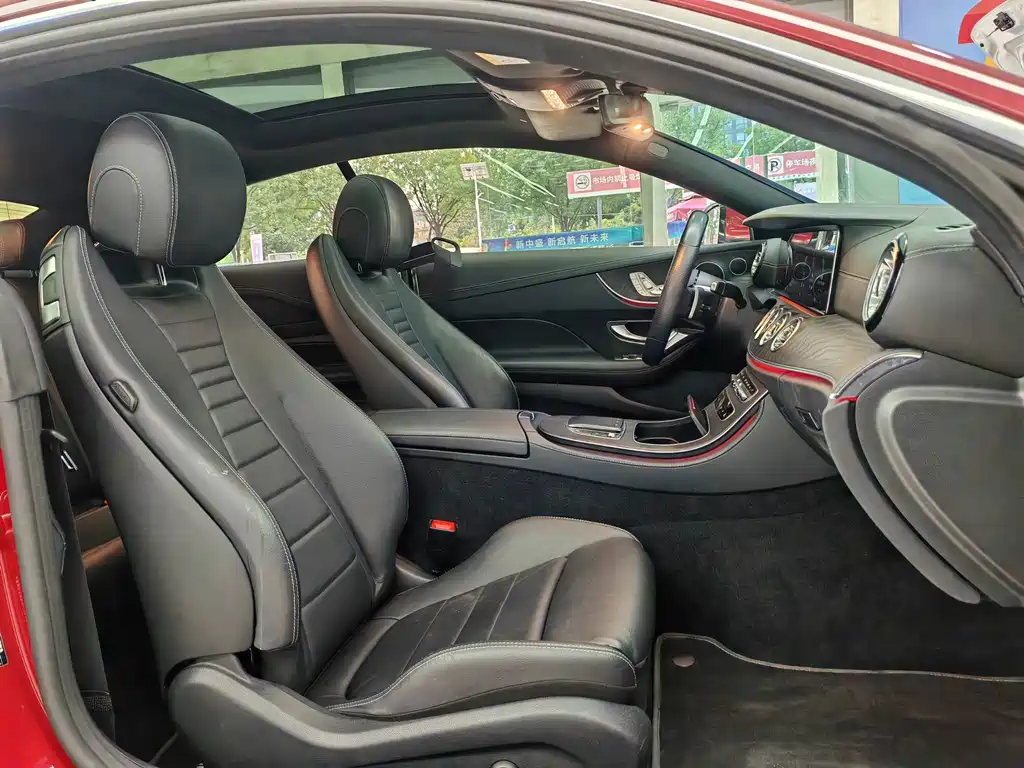 Mercedes-Benz E-Class (Import) — миниатюра 11