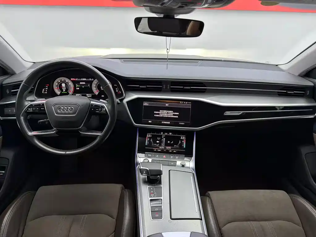 Audi A7L — миниатюра 6