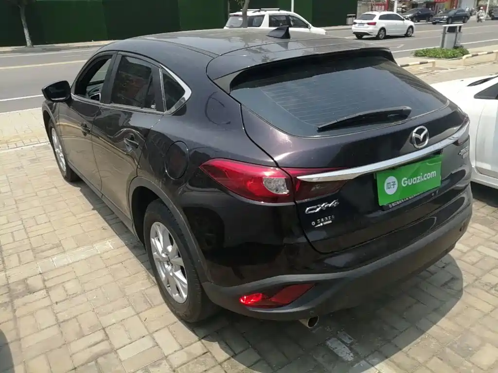 Mazda CX-4 2018 2.0L AT V