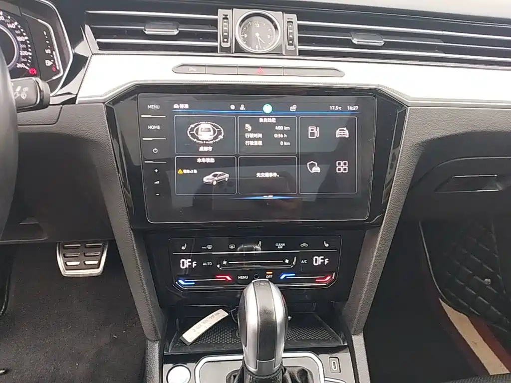 Volkswagen Magotan PHEV — миниатюра 13