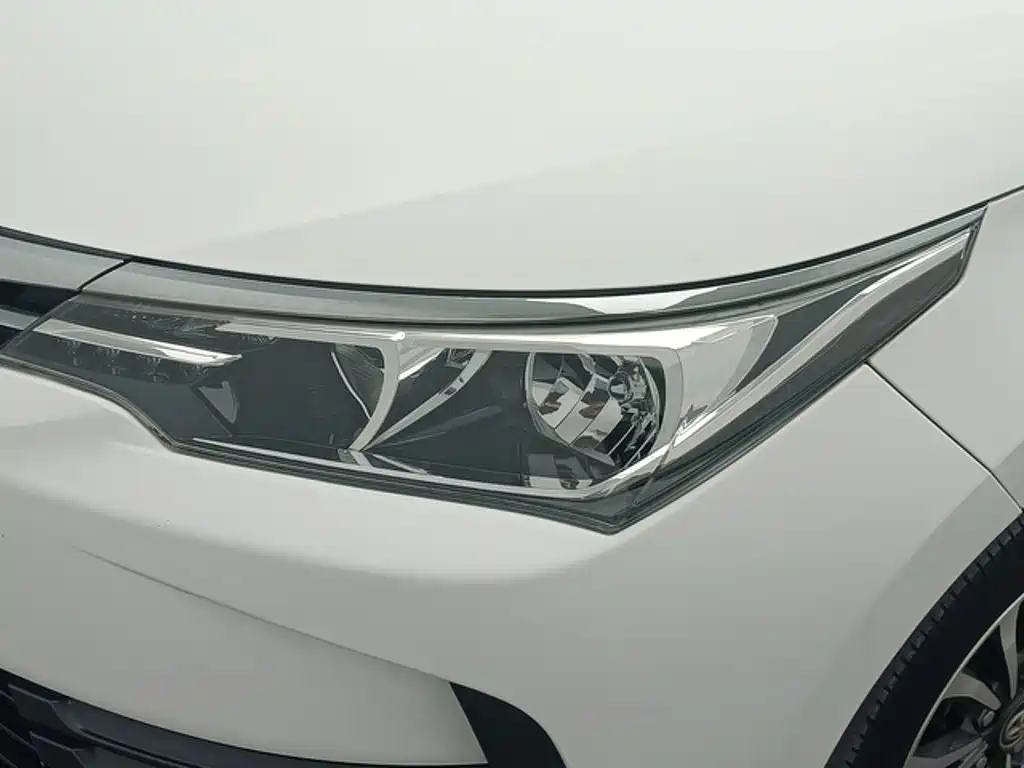 Toyota Corolla — миниатюра 14