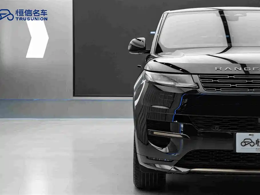 Land Rover Range Rover Sport 2023 400PS Dynamic SE