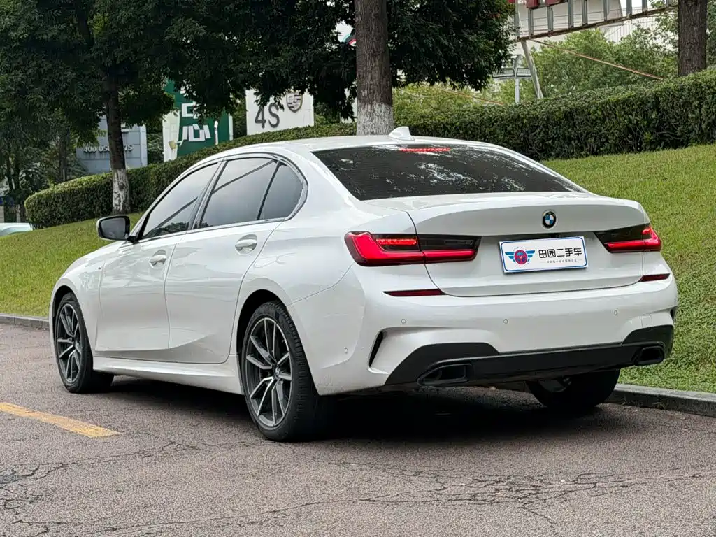 BMW 3 Series — миниатюра 4
