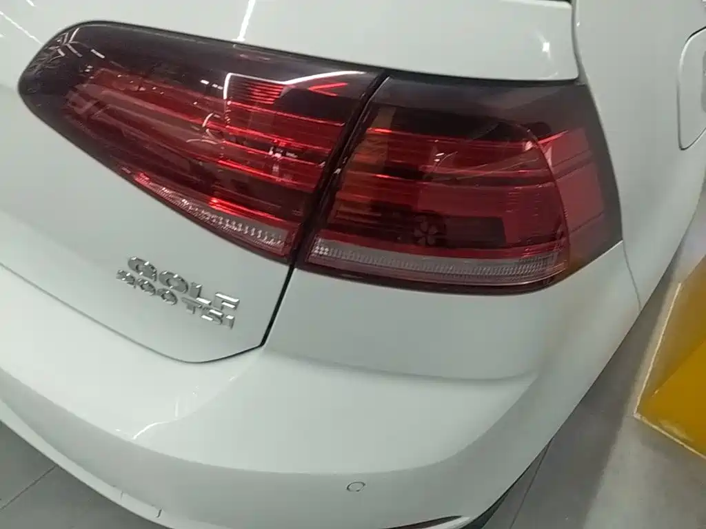 Volkswagen Golf — миниатюра 8