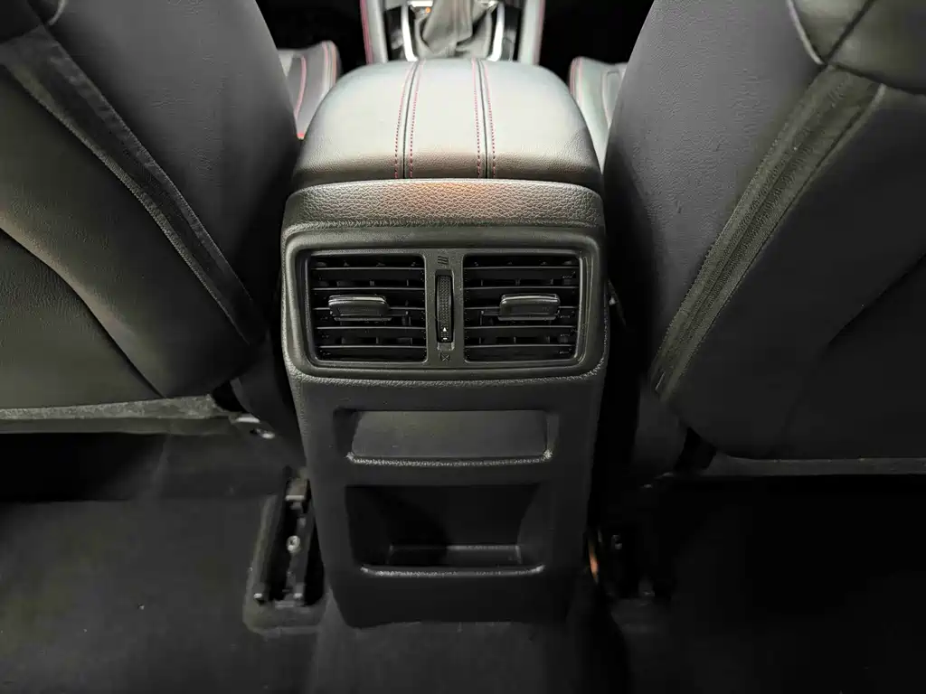 Nissan Qashqai — миниатюра 17