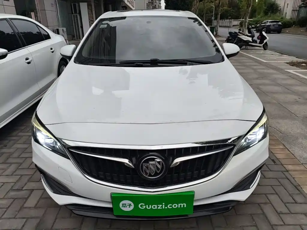Buick Verano — миниатюра 3