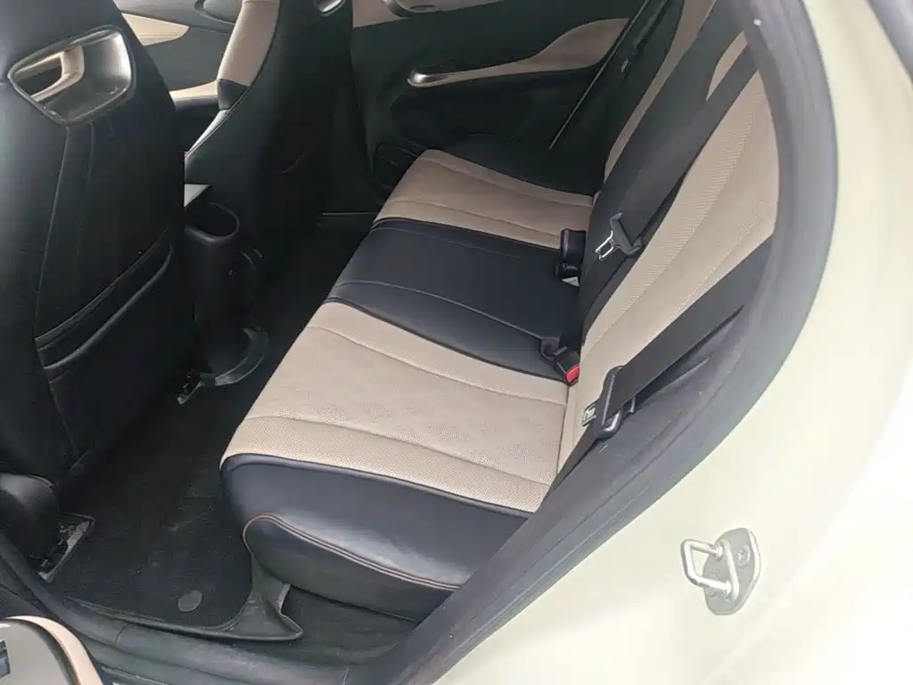 BYD Dolphin — миниатюра 17