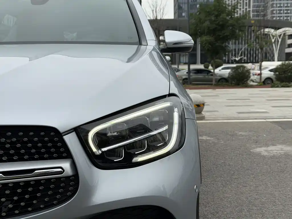 Mercedes-Benz GLC — миниатюра 8