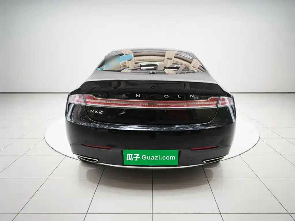 Lincoln MKZ — миниатюра 5
