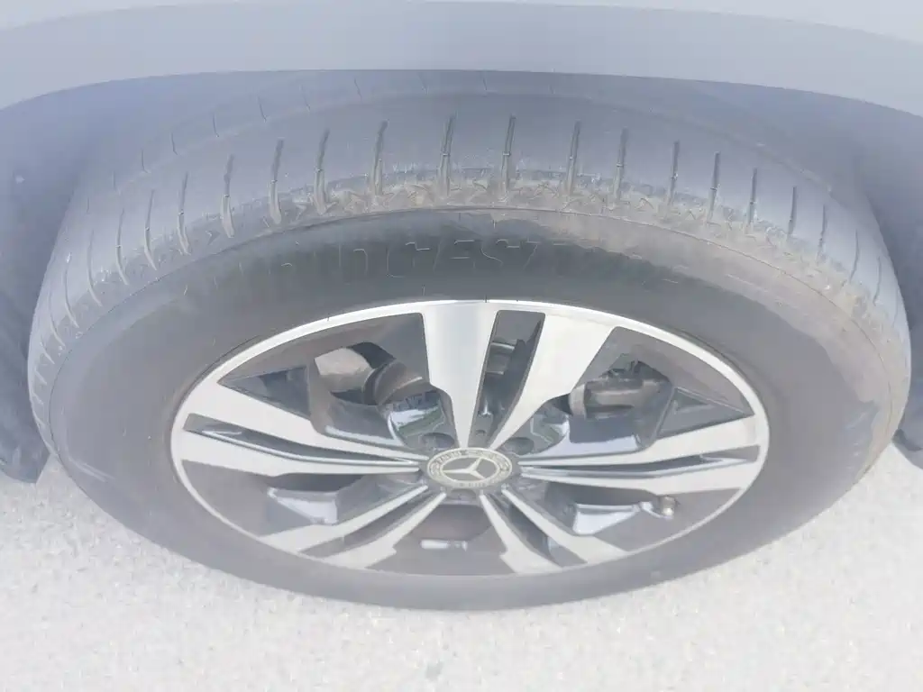 Mercedes-Benz GLA — миниатюра 8
