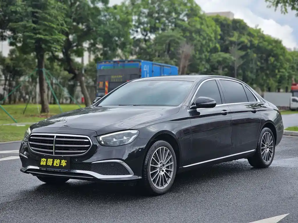 Mercedes-Benz E-Class 2023