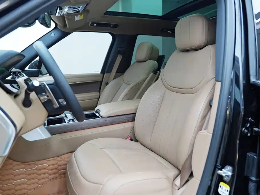Land Rover Range Rover — миниатюра 5